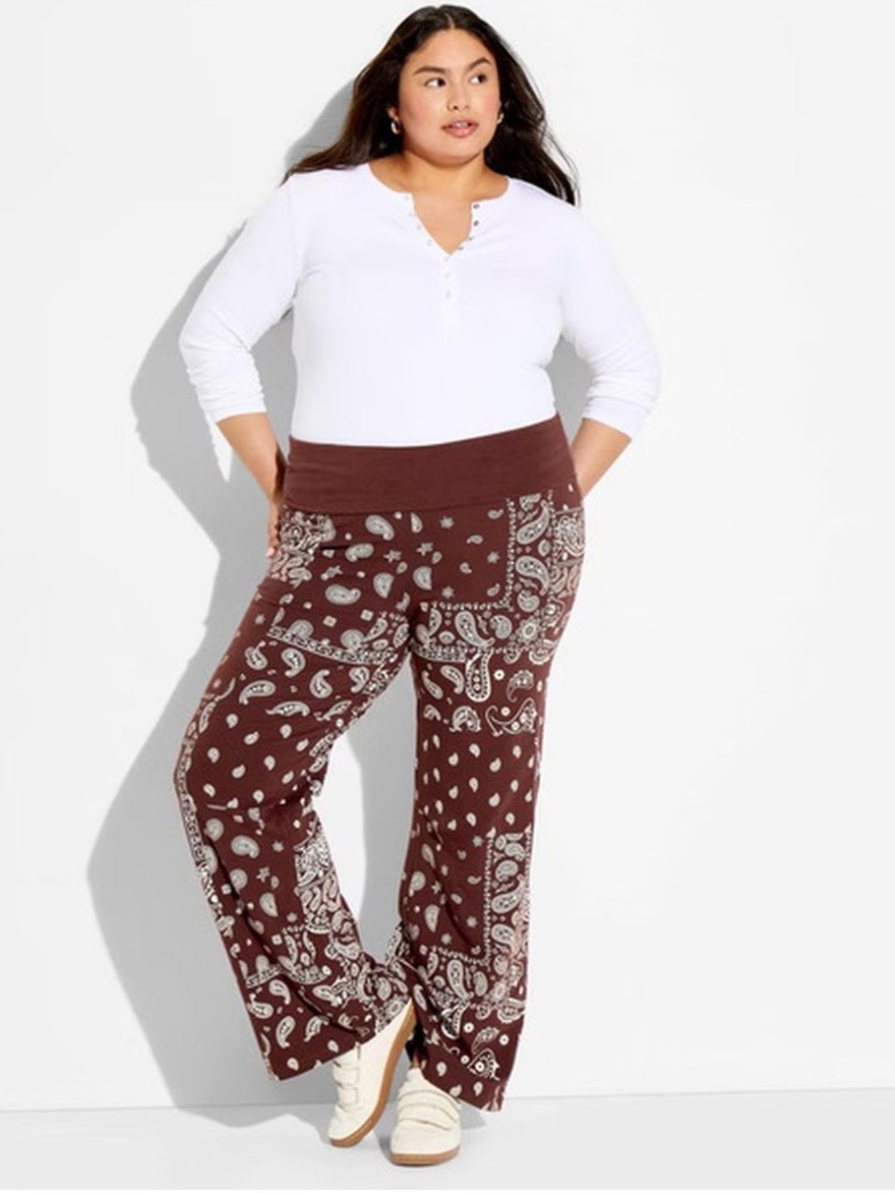 NWOT SZ XXL Women’s Target Foldover Yoga Pants Bandana Paisley Print